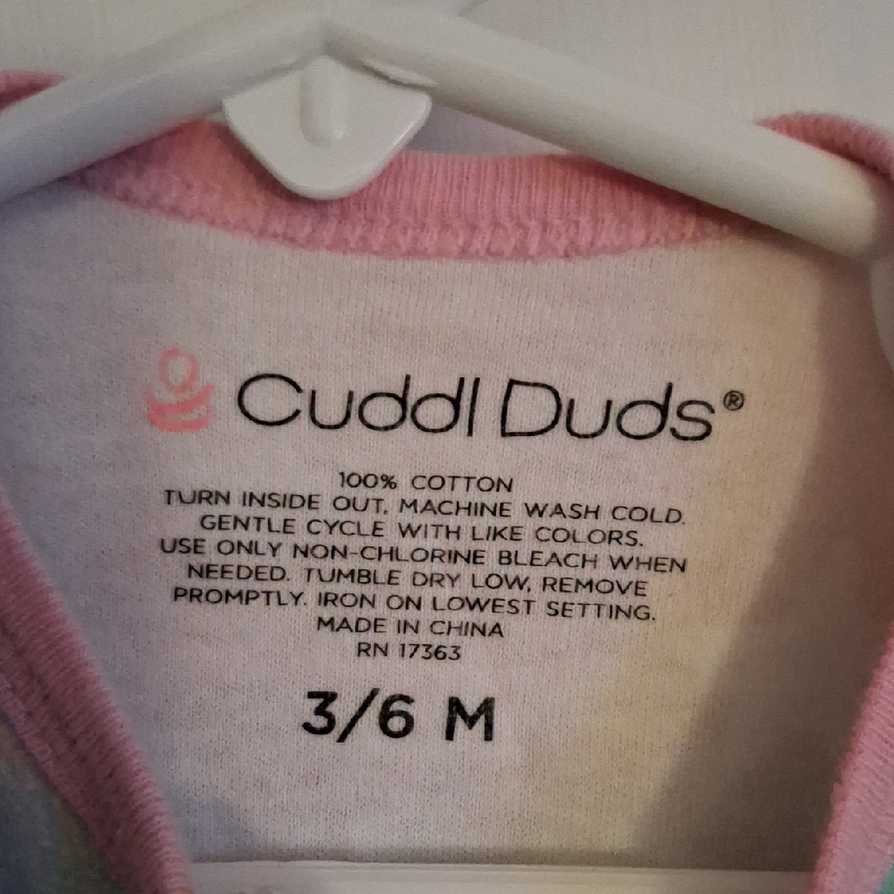 Cuddl Duds Multicolor Star Kids One Piece - Picture 3 of 6